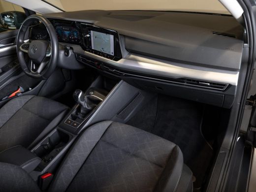 Volkswagen Golf 1.0 TSI Life / 110pk / Cruise / Airco / Klimaatregeling / Navigatie / Apple Carplay ActivLease financial lease