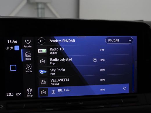 Volkswagen Golf 1.4 eHybrid Style | SOH 88% | Massage | Carplay Adaptive cruise | Memory | Navigatie | Sfeerverli... ActivLease financial lease