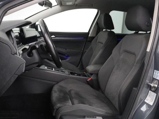 Volkswagen Golf 1.4 eHybrid Style | SOH 88% | Massage | Carplay Adaptive cruise | Memory | Navigatie | Sfeerverli... ActivLease financial lease