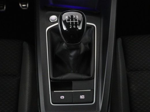 Volkswagen Golf 1.5 TSI Active Life | Trekhaak | Stoelverwarming | Carplay | Sfeerverlichting | Navigatie | Adapt... ActivLease financial lease