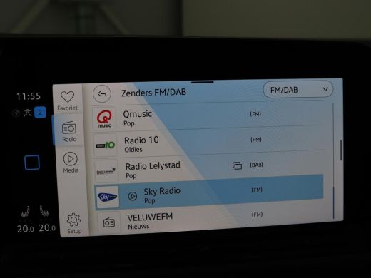 Volkswagen Golf 1.5 TSI Active Life | Trekhaak | Stoelverwarming | Carplay | Sfeerverlichting | Navigatie | Adapt... ActivLease financial lease