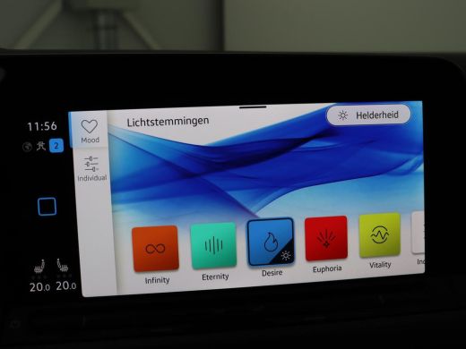 Volkswagen Golf 1.5 TSI Active Life | Trekhaak | Stoelverwarming | Carplay | Sfeerverlichting | Navigatie | Adapt... ActivLease financial lease