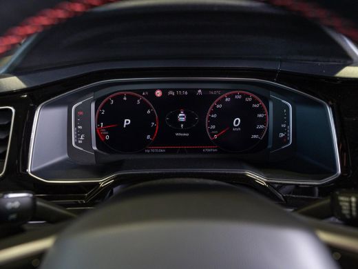 Volkswagen Polo 2.0 TSI GTI NL en BTW auto / Panorama dak / Keyless / Stoelverwarming / Achteruitrij camera / ActivLease financial lease
