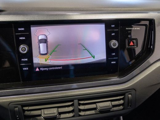 Volkswagen Polo 2.0 TSI GTI NL en BTW auto / Panorama dak / Keyless / Stoelverwarming / Achteruitrij camera / ActivLease financial lease