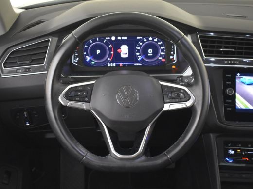 Volkswagen Tiguan 1.5 TSI Elegance 150Pk DSG/AUTO | Trekhaak | Achteruitrijcamera | Paarkeer assistent | Apple carp... ActivLease financial lease