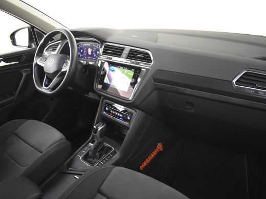 Volkswagen Tiguan 1.5 TSI Elegance 150Pk DSG/AUTO | Trekhaak | Achteruitrijcamera | Paarkeer assistent | Apple carp... ActivLease financial lease