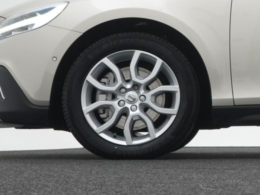 Volvo  V40 Cross Country T3 Polar+ Luxury | ZGAN - 17.999 km!! | Leder | Harman/Kardon | Panoramadak | Camer... ActivLease financial lease