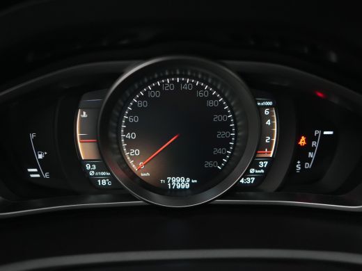 Volvo  V40 Cross Country T3 Polar+ Luxury | ZGAN - 17.999 km!! | Leder | Harman/Kardon | Panoramadak | Camer... ActivLease financial lease