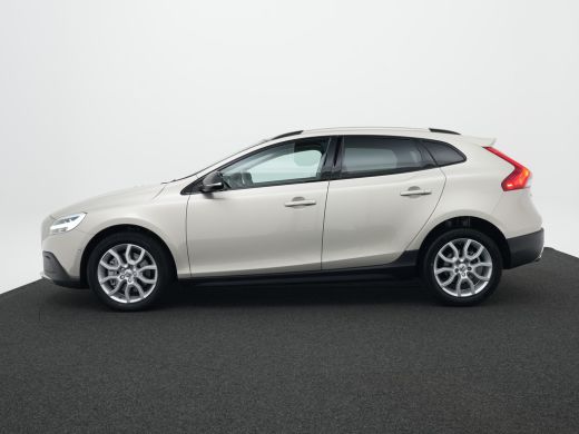 Volvo  V40 Cross Country T3 Polar+ Luxury | ZGAN - 17.999 km!! | Leder | Harman/Kardon | Panoramadak | Camer... ActivLease financial lease