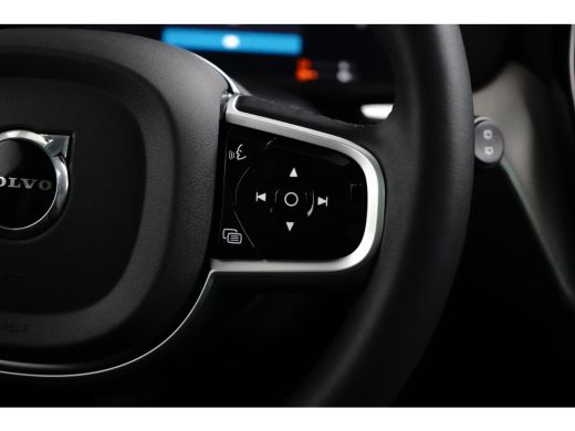 Volvo  XC60 T6 AWD Plus Black Edition | Head-Up | 360&deg; | Harman/Kardon | Sportstoelen | Panoramadak | 21" | B... ActivLease financial lease