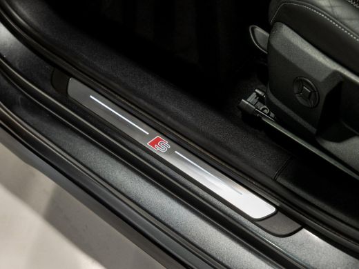 Audi A3 Sportback 35 TFSI 2x S-Line edition / 150pk / Panorama dak / Sonos / Achteruitrij camera / ActivLease financial lease