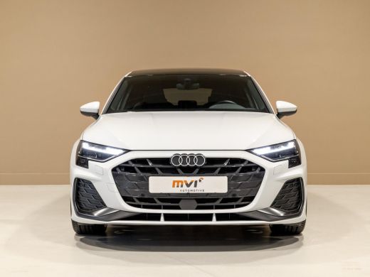 Audi A3 Sportback 35 TFSI S-Line edition / 150pk / Panorama dak / Sonos / Achteruitrij camera / ActivLease financial lease