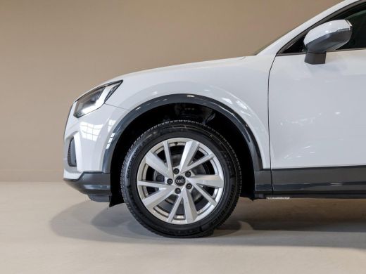 Audi Q2 35 TFSI Advanced edition / 150pk / Stoelverwarming / Adaptieve cruise control / Elektrische achte... ActivLease financial lease