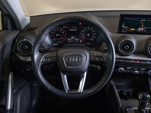 Audi Q2 35 TFSI Advanced edition / 150pk / Stoelverwarming / Adaptieve cruise control / Elektrische achte... ActivLease financial lease