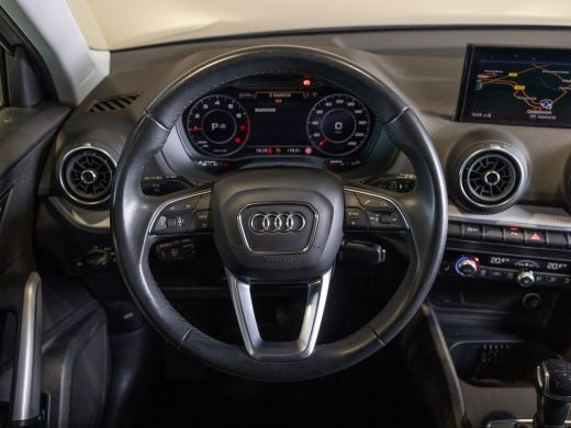 Audi Q2 35 TFSI Advanced edition / 150pk / Stoelverwarming / Adaptieve cruise control / Elektrische achte... ActivLease financial lease
