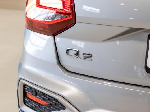Audi Q2 35 TFSI Advanced edition / 150pk / Stoelverwarming / Adaptieve cruise control / Elektrische achte... ActivLease financial lease