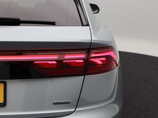 Audi Q8 60 TFSi e 490 Pk quattro S-Line Competition | Matrix Laser LED | Vierwielbesturing | B&O Audio | ... ActivLease financial lease