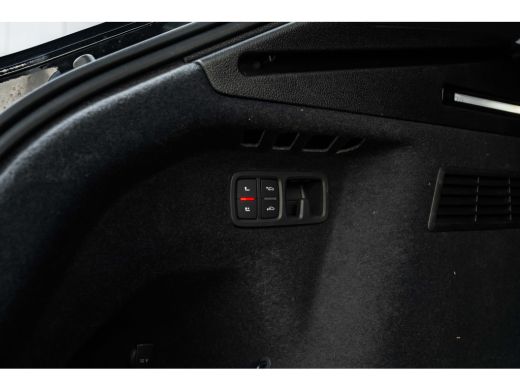 Audi Q8 60 TFSI e quattro Pro Line S Competition 490PK | Trekhaak | 4-wiel besturing | Stoelventilatie + ... ActivLease financial lease