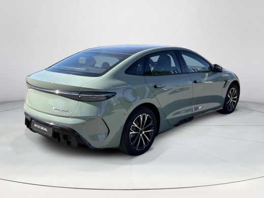 BYD SEAL Business RWD 61.4 kWh | Shadow Green | WLTP 460 KM Actieradius | Direct Leverbaar | ActivLease financial lease