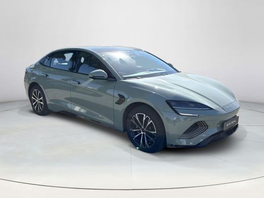 BYD SEAL Business RWD 61.4 kWh | Shadow Green | WLTP 460 KM Actieradius | Direct Leverbaar | ActivLease financial lease