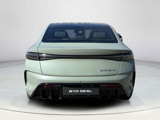 BYD SEAL Business RWD 61.4 kWh | Shadow Green | WLTP 460 KM Actieradius | Direct Leverbaar | ActivLease financial lease
