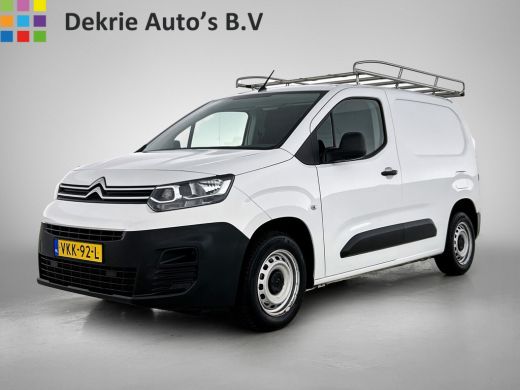 Citroën Berlingo 1.2 Benzine 111PK Euro6 / Distributie is vervangen  /Trekhaak / RVS imperiaal  / Schuifdeur / Air...
