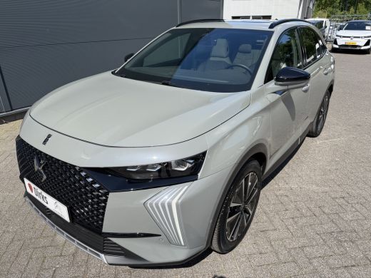DS DS 7 225pk E-Tense Etoile (Elektrisch Schuifdak - Trekhaak - Elektrische klep - Leder incl verwarming/... ActivLease financial lease