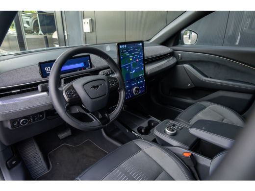 Ford Mustang Mach-E Mach-E GT AWD | Pano-dak | B&O | 360 Camera | Standkachel | MagneRide onderstel | Memory stoel | ... ActivLease financial lease