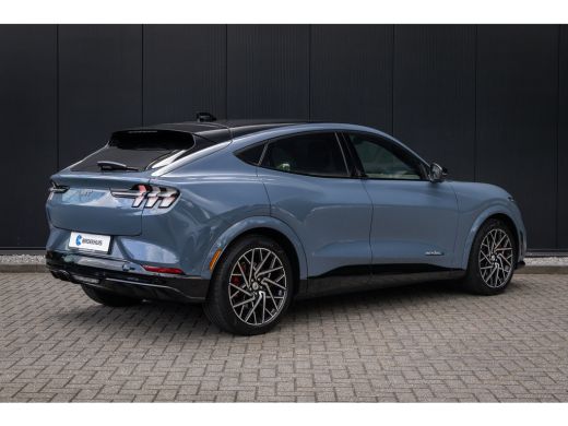 Ford Mustang Mach-E Mach-E GT AWD | Pano-dak | B&O | 360 Camera | Standkachel | MagneRide onderstel | Memory stoel | ... ActivLease financial lease