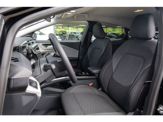 Ford Puma Gen-E 44 kWh | Stuur/ Stoel / Voorruitverwarming | DAB | Apple Carplay/Android Auto | Achteruitrijcamer... ActivLease financial lease