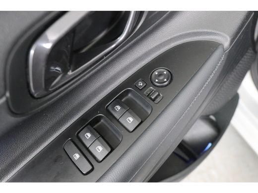 Hyundai i20 1.0 T-GDI Premium | 1e Eigenaar! | Stoel/Stuur Verwarming | Clima | Camera | Navi | Cruise Contro... ActivLease financial lease