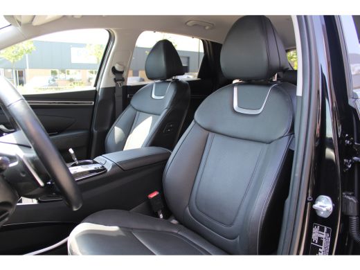 Hyundai Tucson 1.6 T-GDI PHEV Premium 4WD | 100% dealeronderhouden | 1e eigenaar !! | Achterbank verwarmd ActivLease financial lease