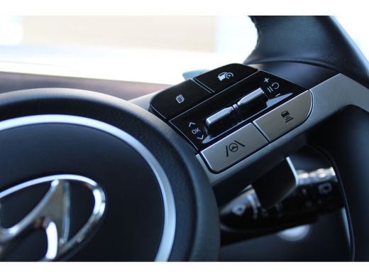 Hyundai Tucson 1.6 T-GDI PHEV Premium 4WD | 100% dealeronderhouden | 1e eigenaar !! | Achterbank verwarmd ActivLease financial lease