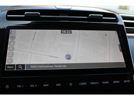 Hyundai Tucson 1.6 T-GDI PHEV Premium 4WD | 100% dealeronderhouden | 1e eigenaar !! | Achterbank verwarmd ActivLease financial lease