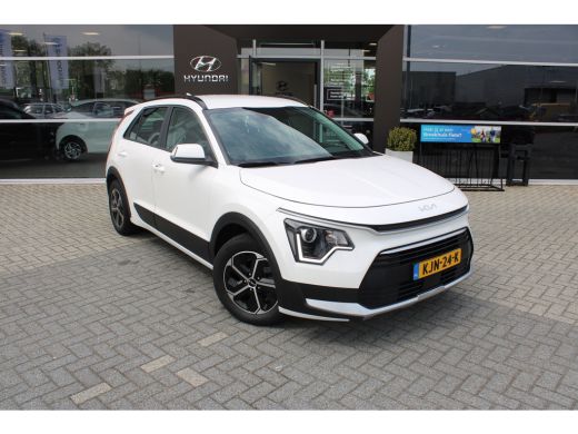 Kia Niro 1.6 GDi PHEV DynamicLine | Stoelverwarming voor | Adaptieve Cruise Control | | Achteruitrijcamera... ActivLease financial lease