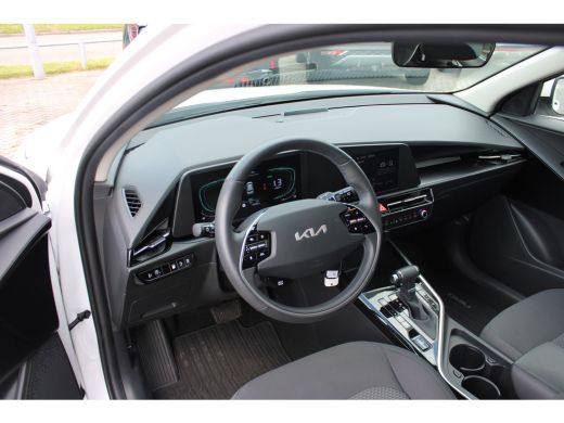 Kia Niro 1.6 GDi PHEV DynamicLine | Stoelverwarming voor | Adaptieve Cruise Control | | Achteruitrijcamera... ActivLease financial lease