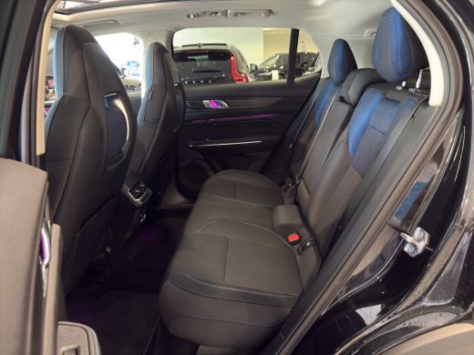 Lynk & Co 01 1.5 | 360 camera | Panoramadak | Stoelverwarming | Camera | Carplay | Keyles entry | ActivLease financial lease