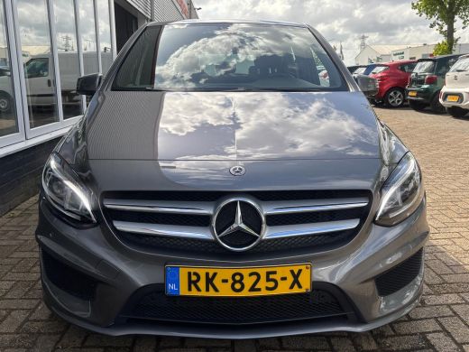 Mercedes-Benz B-Klasse 180 Business Solution AMG AMG-Pakket ActivLease financial lease