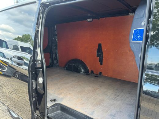 Mercedes-Benz Vito 114 CDI Extra Lang | Parkeer Camera | Bluetooth | Navi | Airco | cruise ActivLease financial lease