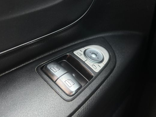 Mercedes-Benz Vito 114 CDI Extra Lang | Parkeer Camera | Bluetooth | Navi | Airco | cruise ActivLease financial lease