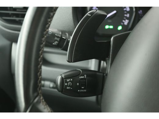 Opel Vivaro 2.0 BlueHDi 145PK L3H1 | Aut. | Airco | Camera | Cruise | Carplay | Trekhaak | 3 Zits | Parkeersens. ActivLease financial lease