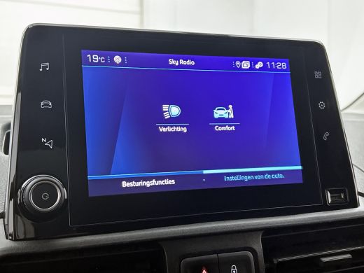 Peugeot Partner 1.2 Benzine 111PK Euro6 Premium / Airco / Navigatie / Cruise-ctr. / Schuifdeur + Raam / Radio mul... ActivLease financial lease