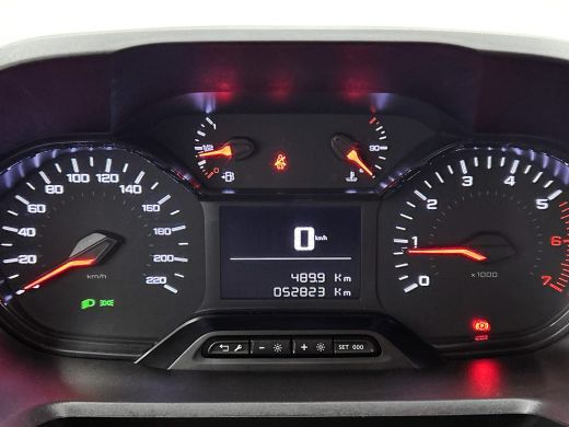 Peugeot Partner 1.2 Benzine 111PK Euro6 Premium / Airco / Navigatie / Cruise-ctr. / Schuifdeur + Raam / Radio mul... ActivLease financial lease