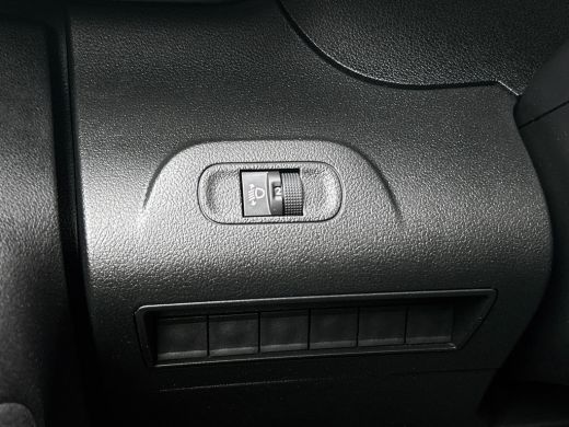 Peugeot Partner 1.2 Benzine 111PK Euro6 Premium / Airco / Navigatie / Cruise-ctr. / Schuifdeur + Raam / Radio mul... ActivLease financial lease