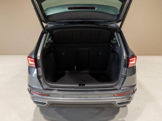 Seat Ateca 1.5 TSI FR Business Intense / 150pk / Panorama dak / Achteruitrij camera / Stoel en stuur verwarm... ActivLease financial lease