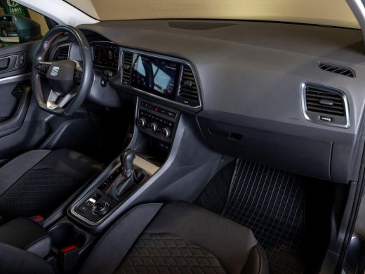 Seat Ateca 1.5 TSI FR Business Intense / 150pk / Panorama dak / Achteruitrij camera / Stoel en stuur verwarm... ActivLease financial lease