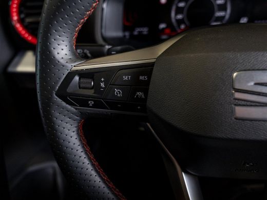 Seat Ibiza 1.0 EcoTSI FR Business Connect / 115pk / Achteruitrijcamera / Apple Carplay / Airco / Stoelverwar... ActivLease financial lease