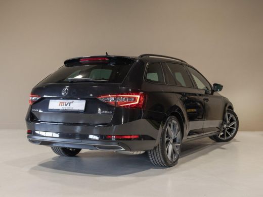 Skoda Superb Combi 1.5 TSI ACT Sportline Business / 150pk / Stoelverwarming / Elektrische stoelverstelling met... ActivLease financial lease