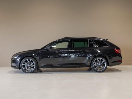 Skoda Superb Combi 1.5 TSI ACT Sportline Business / 150pk / Stoelverwarming / Elektrische stoelverstelling met... ActivLease financial lease