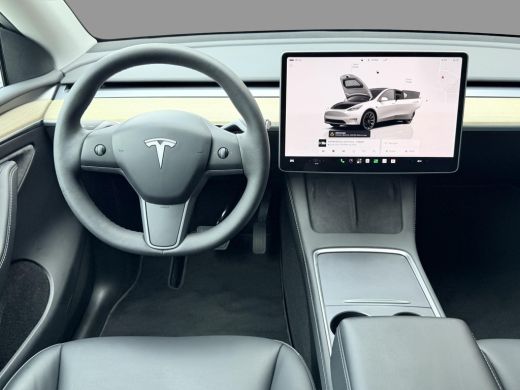 Tesla Model Y RWD 58 kWh SoH 94,5% / Trekhaak / Panoramadak / Warmtepomp / Memory / Stoelverwarming en Ventilat... ActivLease financial lease